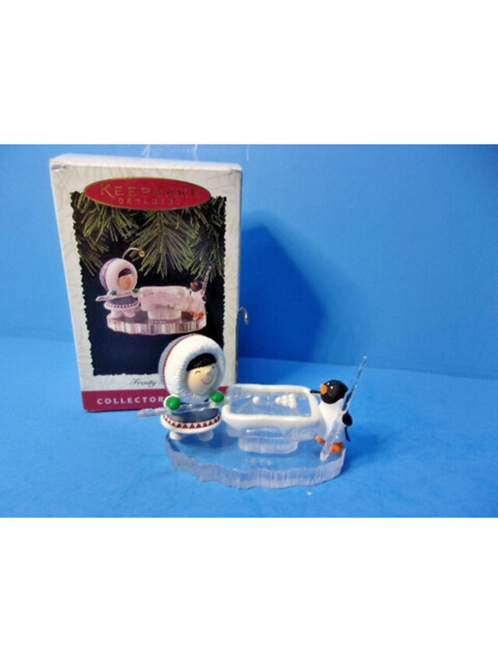 Hallmark FROSTY FRIENDS 1996 Christmas Ornament Series #17 Playing Pool Penguin